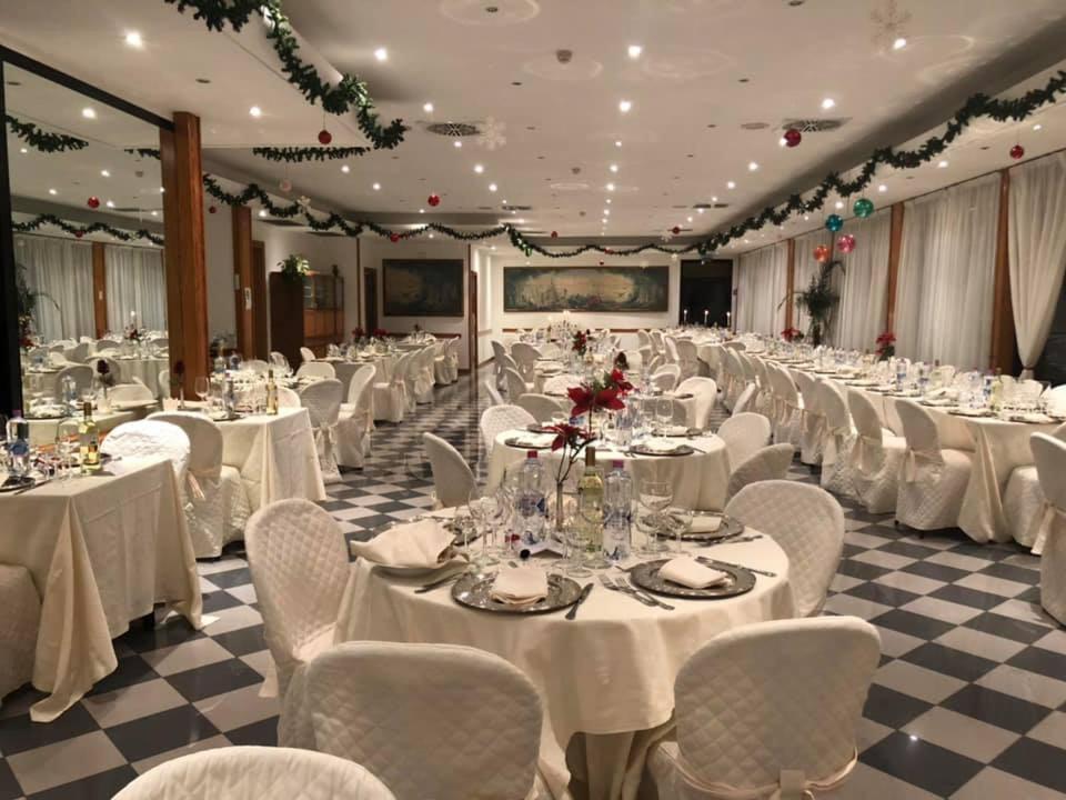 בולסנה Platani Hotel מראה חיצוני תמונה